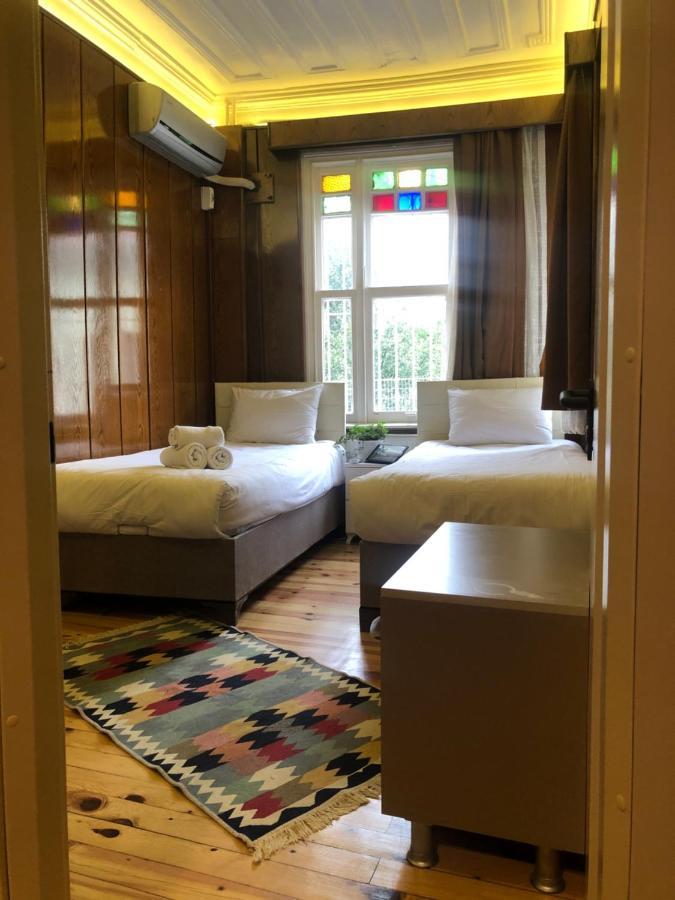 اسطنبول The Local Hostel & Guesthouse المظهر الخارجي الصورة