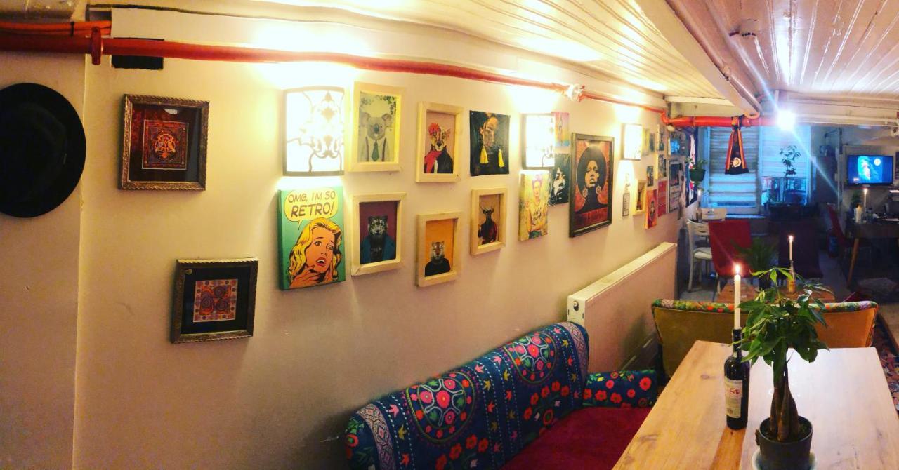 اسطنبول The Local Hostel & Guesthouse المظهر الخارجي الصورة