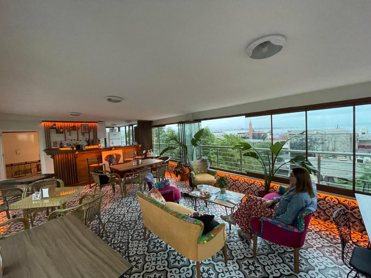 اسطنبول The Local Hostel & Guesthouse المظهر الخارجي الصورة