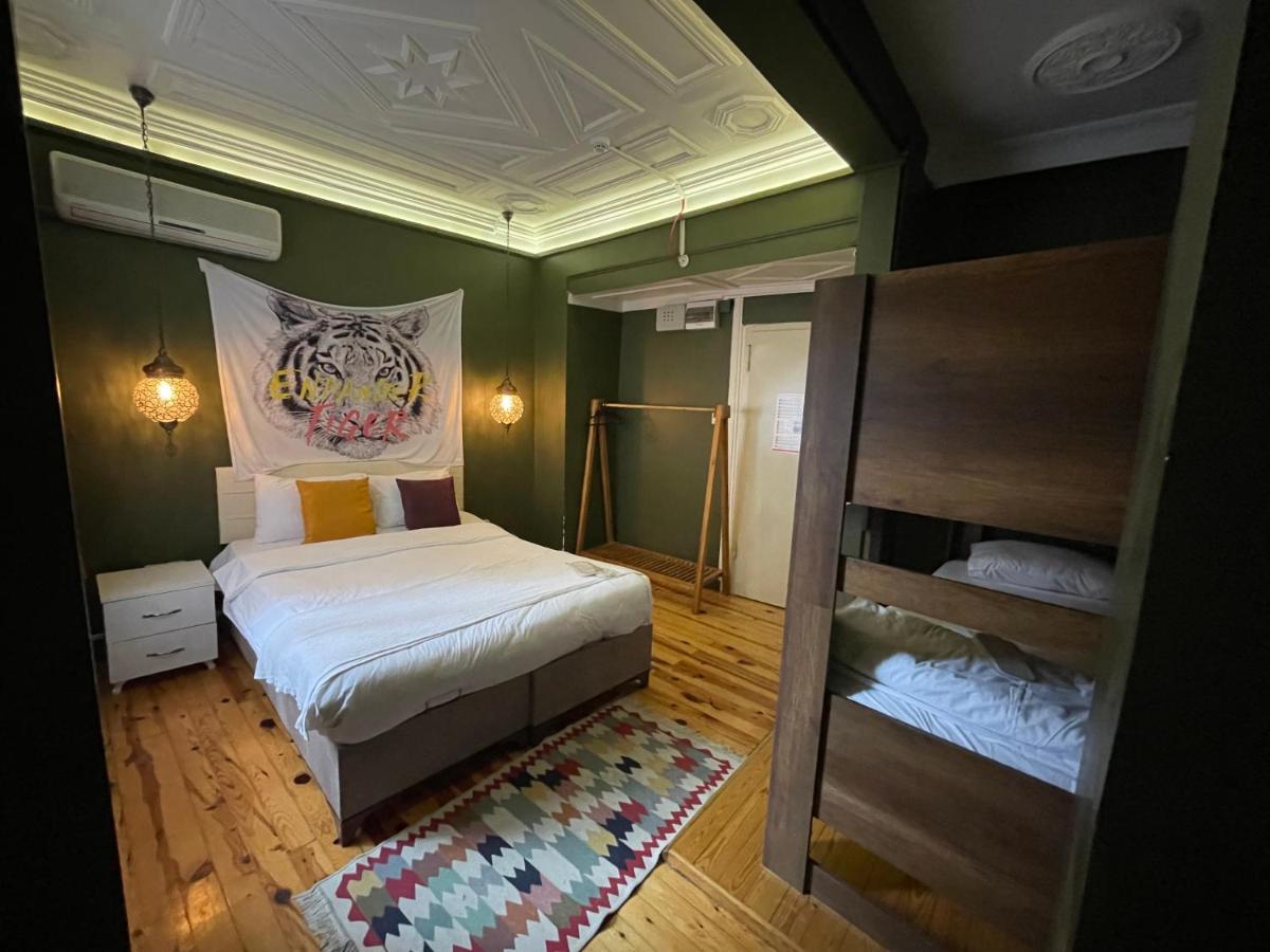 اسطنبول The Local Hostel & Guesthouse المظهر الخارجي الصورة