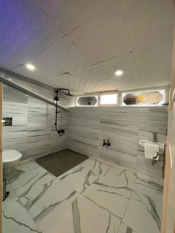 اسطنبول The Local Hostel & Guesthouse المظهر الخارجي الصورة